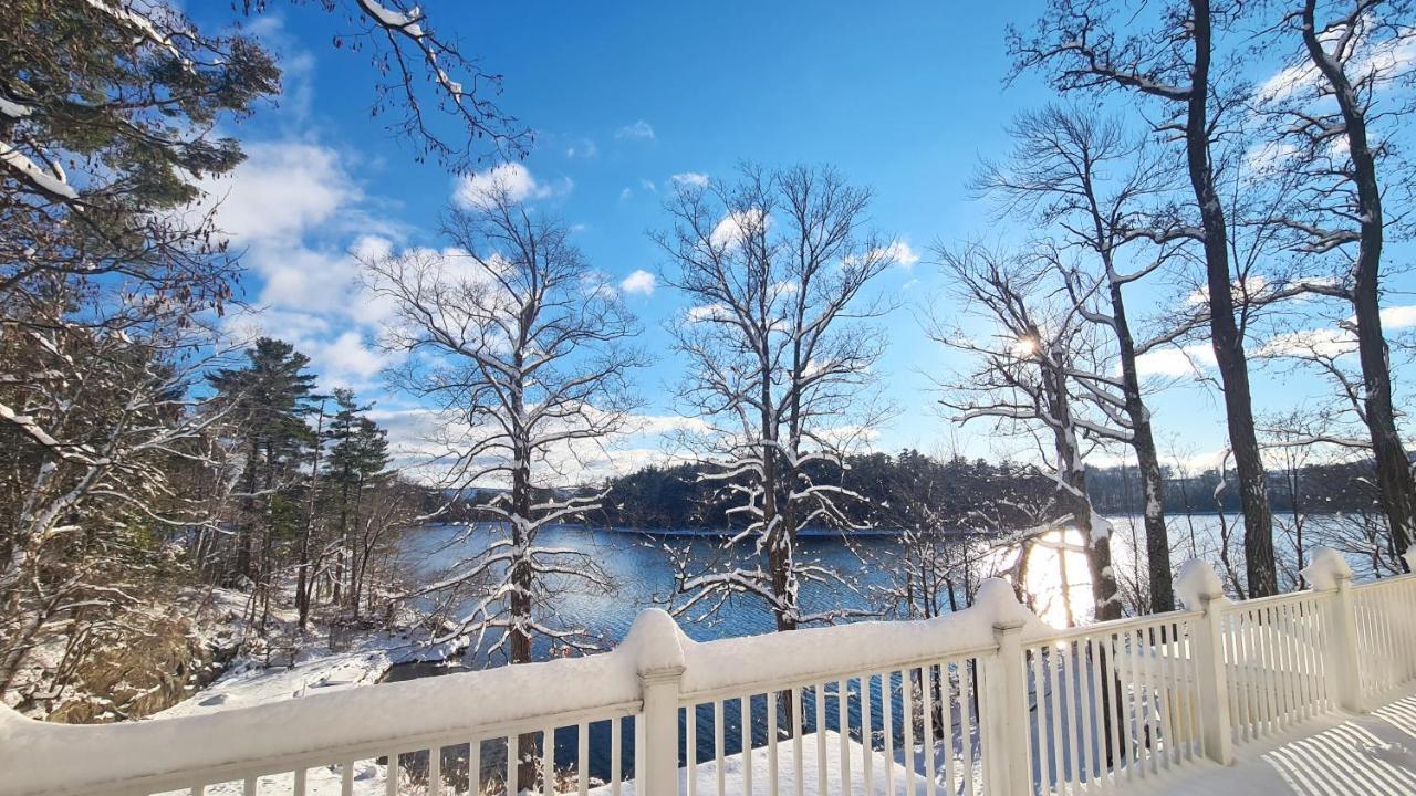 Lakehouse Inn Lee Eksteriør bilde
